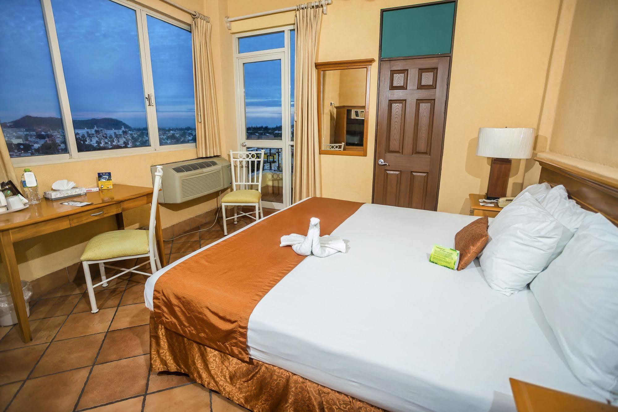 Best Western Posada Freeman Mazatlán Kültér fotó